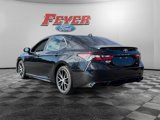 Used 2021 Toyota Camry SE image 3