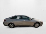 Certified 2025 Hyundai Elantra SE image 4