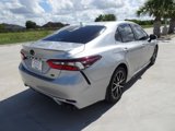 Used 2022 Toyota Camry SE image 2