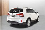 Used 2015 Kia Sorento LX image 5