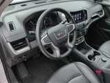 Used 2024 GMC Terrain SLT image 2