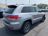 Used 2018 Jeep Grand Cherokee Limited w/ Luxury Group II image 4