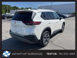 Used 2022 Nissan Rogue SV w/ SV Premium Package image 3