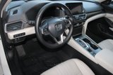 Used 2021 Honda Accord Touring image 4