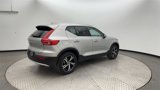 Certified 2025 Volvo XC40 B5 Core image 2
