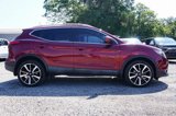 Used 2019 Nissan Rogue Sport SL w/ Premium Package image 3