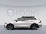 Used 2022 Volkswagen Tiguan SEL R-Line image 2