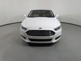 Used 2015 Ford Fusion SE image 2