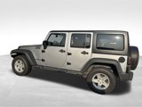 Used 2013 Jeep Wrangler Unlimited Sport image 4