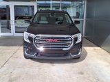 Used 2023 GMC Terrain SLT image 2