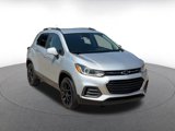 Used 2022 Chevrolet Trax LT w/ Sport Edition image 3