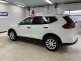 Used 2017 Nissan Rogue S image 3