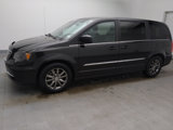 Used 2016 Chrysler Town & Country S w/ Driver Convenience Group image 2