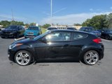 Used 2013 Hyundai Veloster w/ Style Pkg image 4