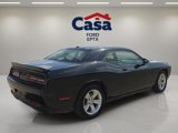 Used 2023 Dodge Challenger SXT image 3
