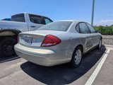 Used 2005 Ford Taurus SEL image 3