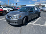 Used 2017 Nissan Altima 2.5 SR w/ Midnight Edition Package image 2