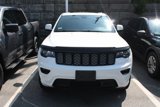 Used 2019 Jeep Grand Cherokee Altitude image 2