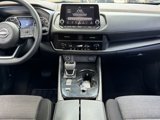 Used 2023 Nissan Rogue SV image 4