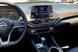 Used 2024 Nissan Altima 2.5 SV image 5