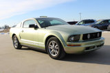 Used 2005 Ford Mustang Coupe image 3