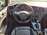 Used 2017 Volkswagen Golf SEL image 4