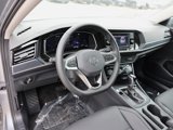 Used 2024 Volkswagen Jetta SE w/ Panoramic Sunroof Package image 3