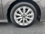 Used 2018 Toyota Camry LE image 4