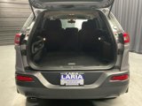 Used 2017 Jeep Cherokee Latitude image 5