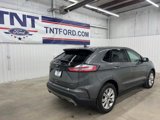 Certified 2023 Ford Edge Titanium image 2