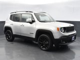 Used 2018 Jeep Renegade Altitude image 3