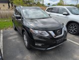 Used 2018 Nissan Rogue SV w/ Premium Package image 4