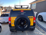 Used 2006 HUMMER H3 image 3