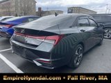 Used 2021 Hyundai Elantra SEL w/ Convenience + Premium Package image 5