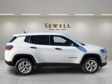 New 2025 Jeep Compass Sport image 4