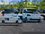 Used 2019 Dodge Grand Caravan SE w/ UConnect Hands-Free Group image 3