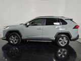 Used 2022 Toyota RAV4 XLE image 3