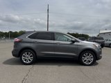 Used 2022 Ford Edge Titanium image 4