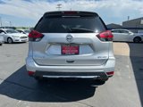 Used 2019 Nissan Rogue SV image 3