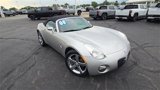 Used 2008 Pontiac Solstice Convertible w/ Preferred Package image 2