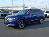 Used 2020 Nissan Rogue SV w/ Premium Package image 3