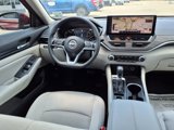 Used 2024 Nissan Altima 2.5 SV w/ SV Premium Package image 4