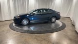 Used 2019 Toyota Camry L image 5