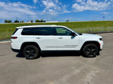 Used 2023 Jeep Grand Cherokee L Limited w/ Luxury Tech Group II image 4