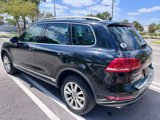 Used 2013 Volkswagen Touareg Sport image 5