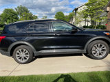 Used 2022 Ford Explorer Limited w/ Equipment Group 301A image 3