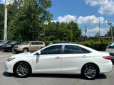 Used 2016 Toyota Camry SE image 4