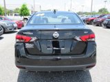Used 2020 Nissan Versa SV image 5