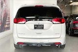 Used 2017 Chrysler Pacifica Limited w/ UConnect Theater Package image 5