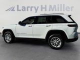 New 2025 Jeep Grand Cherokee Laredo image 2